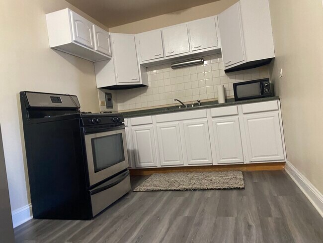 Photo - 2411 W Balmoral Ave Unit 3G