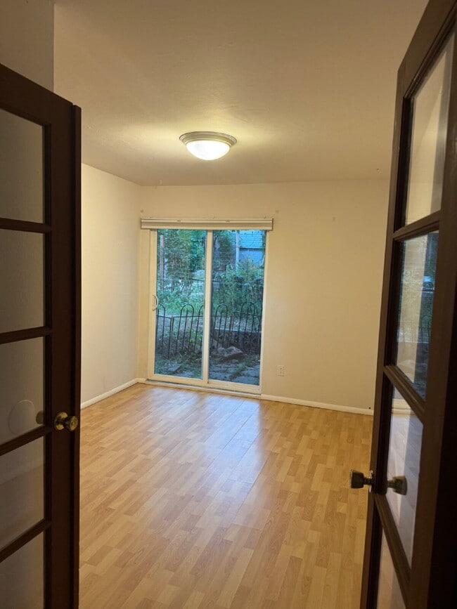 Photo - Beautiful and cozy 3 Bedroom 1 Bathroom Ho...