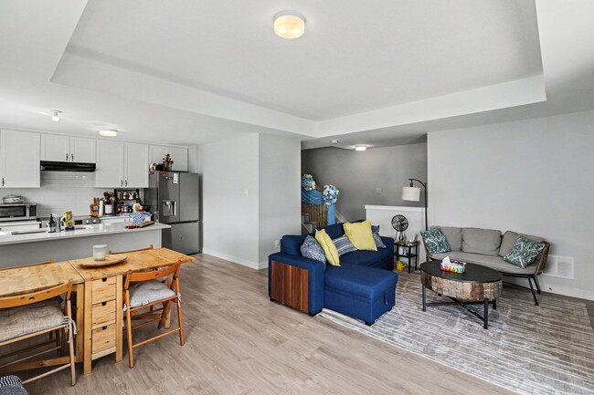 Photo - 263 David Lewis Private