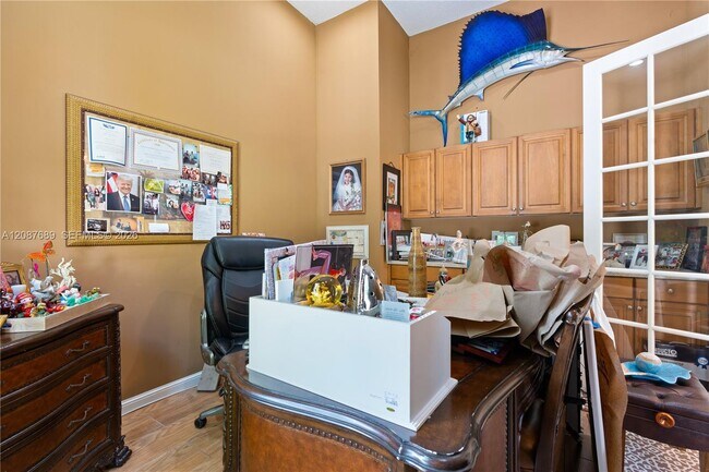 Photo - 13236 SW 26th St