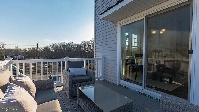 Photo - 48 Autumn Park Dr