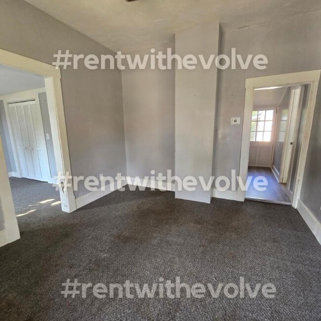 Photo - 518 Browne St