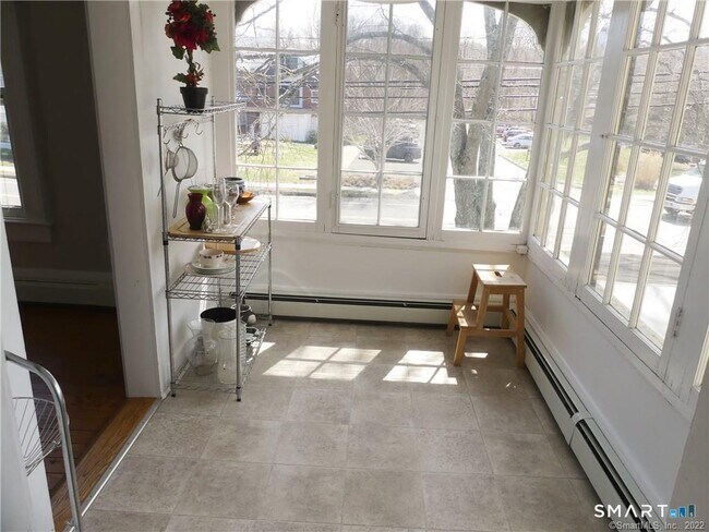73 Main St Unit 5
