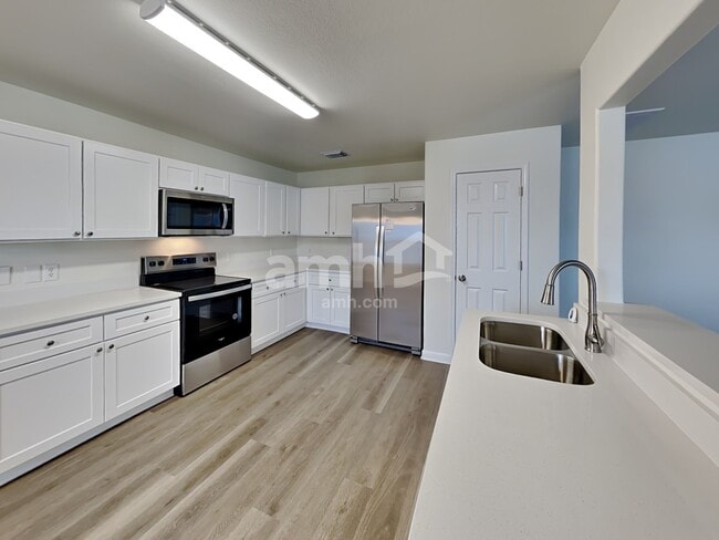 Photo - 28918 Village Creek Loop