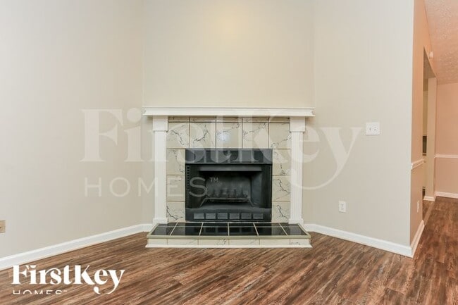 Photo - 1999 Bullock Trail