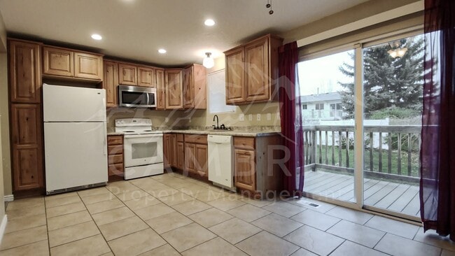 Photo - Lovely 4 BR Home in West Valley