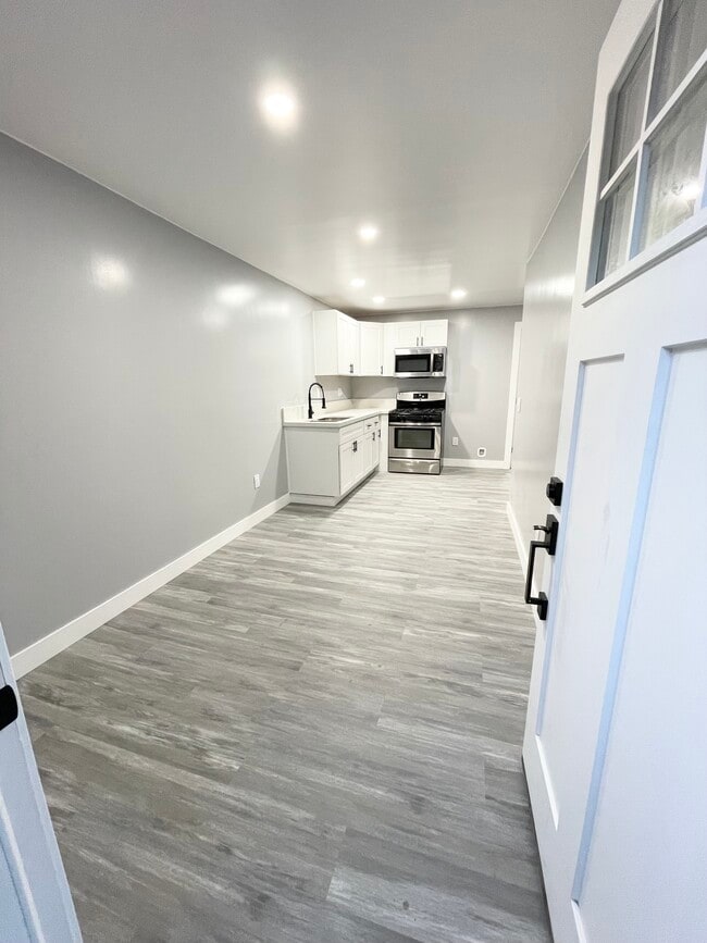 Photo - 10252 Vena Ave