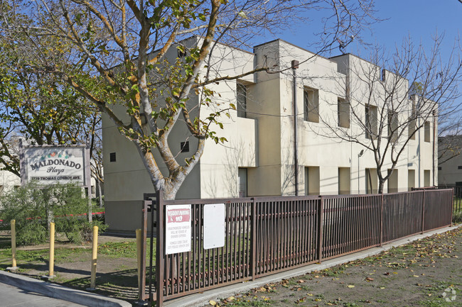 Photo - Maldonado Plaza Apartments