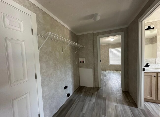 Photo - 2510 Sheridan Rd