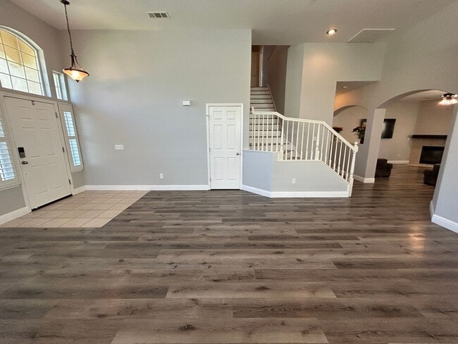 Photo - 3052 Red Oak Ct