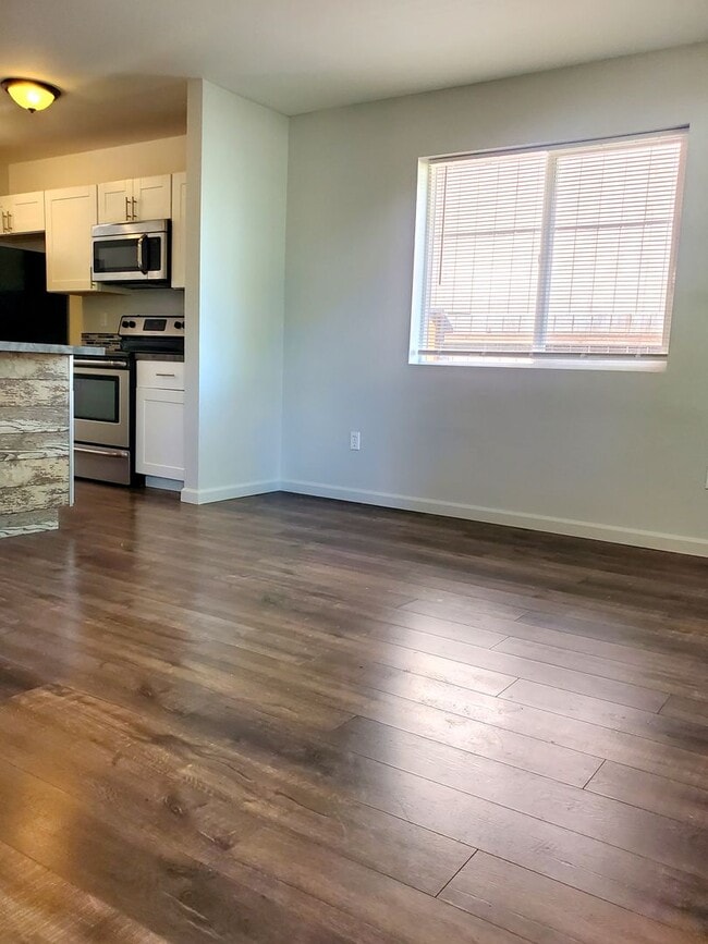 Photo - 18824 18th Ave E