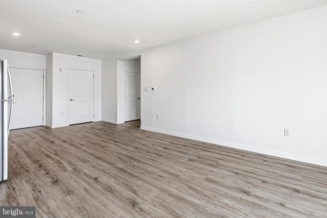 Photo - 915 N Broad St Unit 304