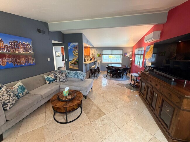 163 Del Mar Shores Ter Unit Colorful 2BR Beach Condo