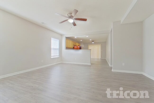 Photo - 217 Wild Olive Dr
