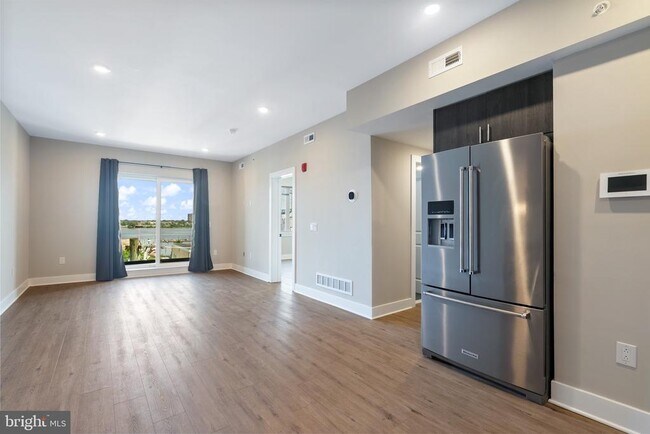 Photo - 408 N Front St Apartment Unit 5