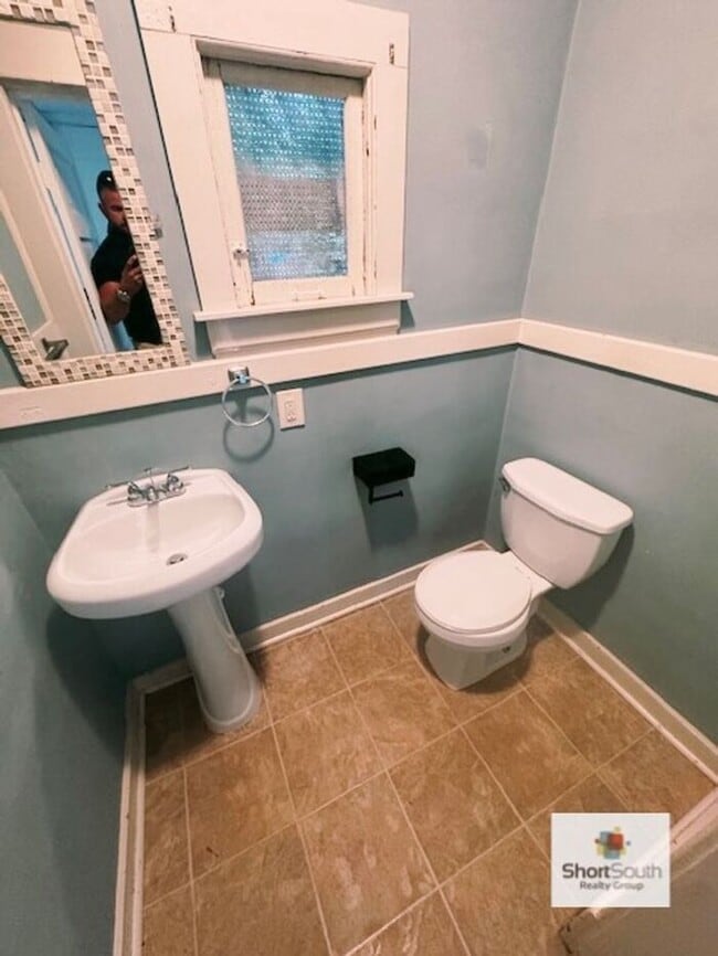 Photo - Updated 3 Bed 1.5 Bath House on the SE side