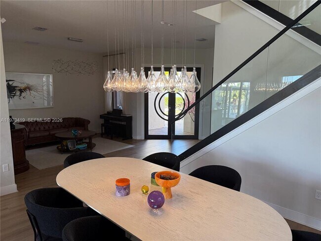 Photo - 17507 SW 43rd St