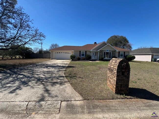 Photo - 101 Windover Way