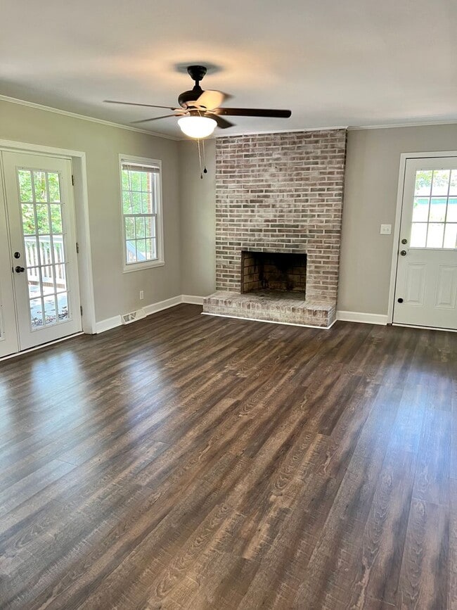 Photo - 1278 Redding Ln