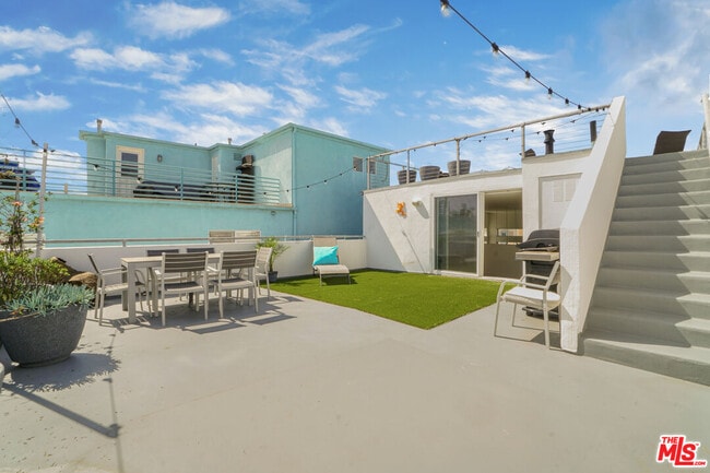 Photo - 120 Fleet St Unit A