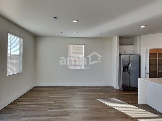 Photo - 10116 Cv Mountain St