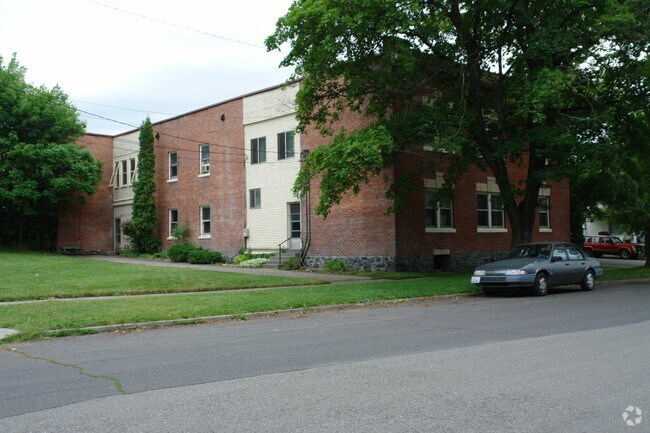 Welcome to Albina Apartments!
