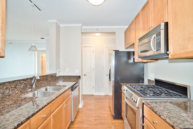 Photo - 450 E Waterside Dr Unit 403