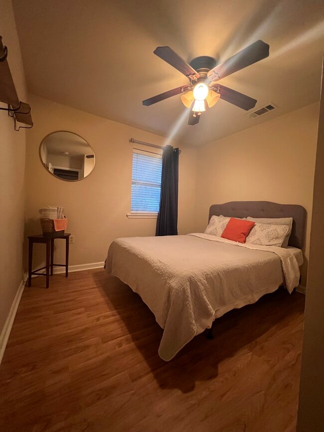 Photo - 3616 Rosetta Dr