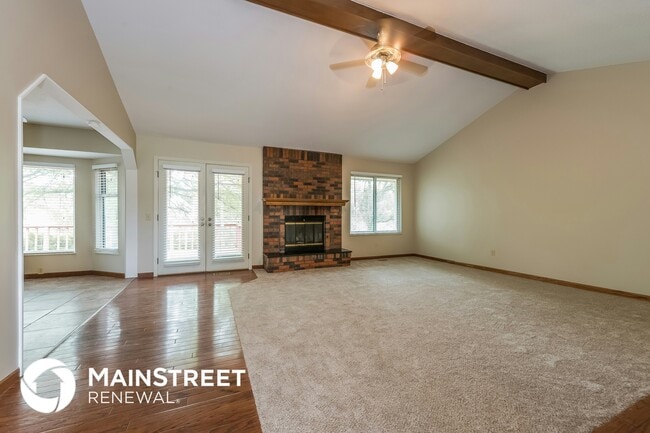 Photo - 920 Justice Ct