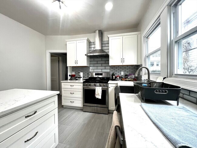 Photo - 12 Bailey St Unit 1