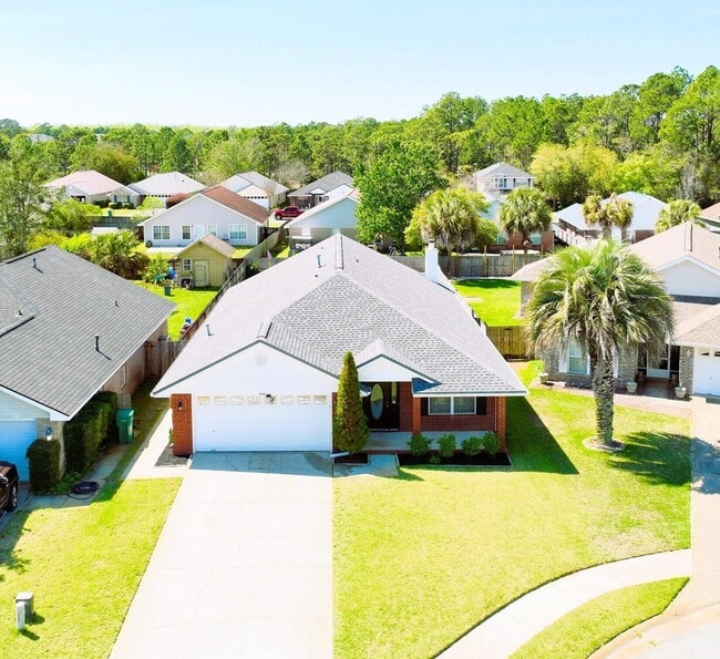 Photo - 744 Olivia Ct