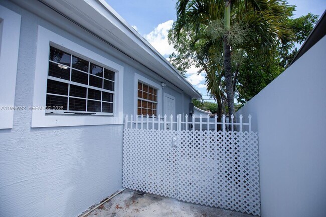 Photo - 2250 NW 103rd St Unit C