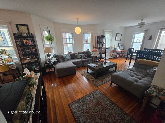 Building Photo - 19-21 Granville Rd. Unit 21-3