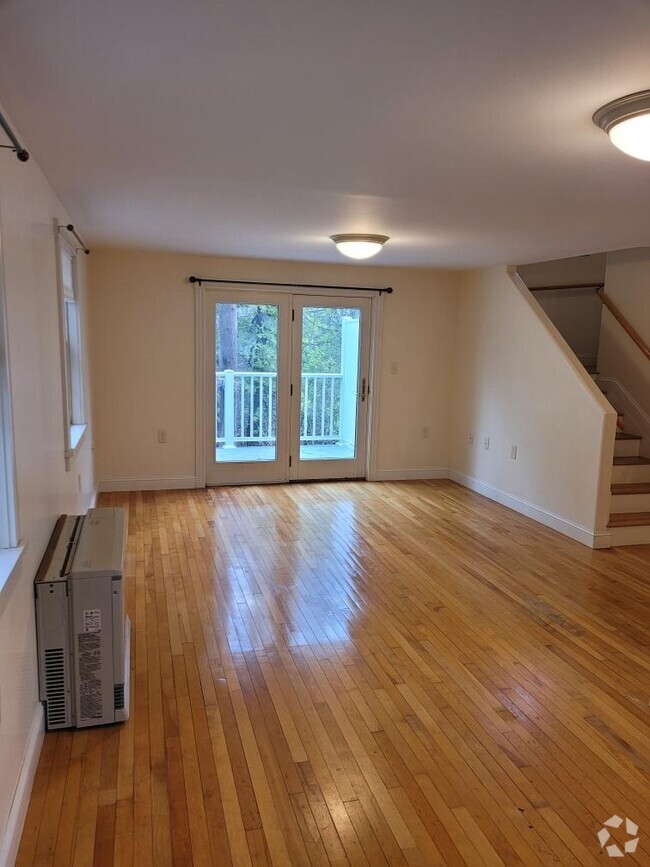 Apartments for Rent in Camden ME - 2 Apartments | ForRent.com