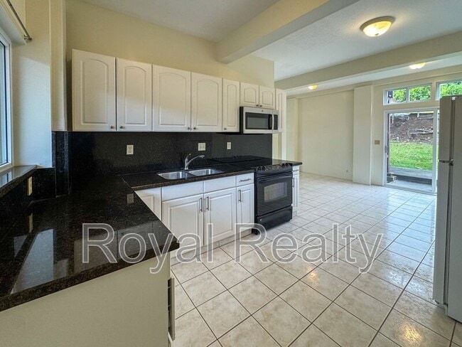 Building Photo - 47-368 Ahuimanu Rd Rental
