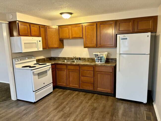 Photo - Check Out This 3-Bed/1-Bath House in Bluff...