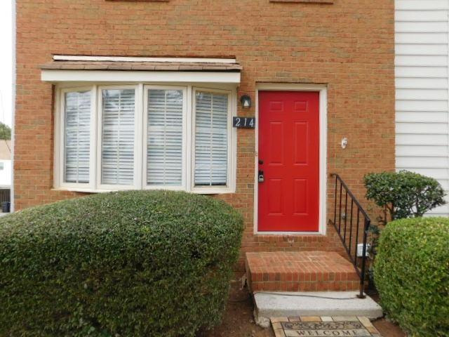 Photo - 214 High Creek Dr