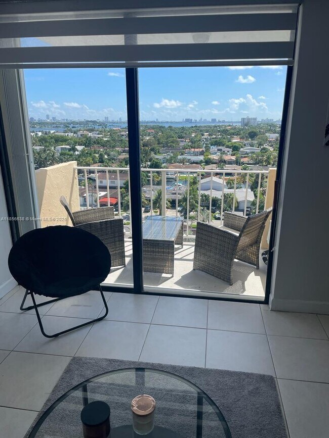 Photo - 2350 NE 135th St Unit 1109
