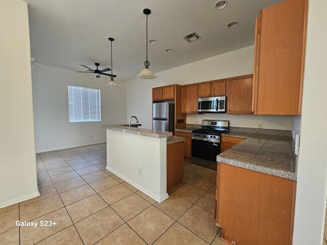 13337 Calle Amapola