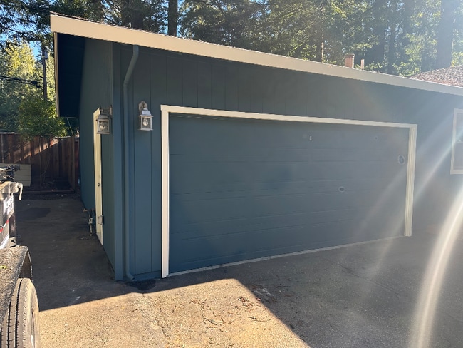 Photo - 133 Lanktree Ln