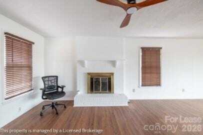 Photo - 418 Fiddlers Ghost Cir