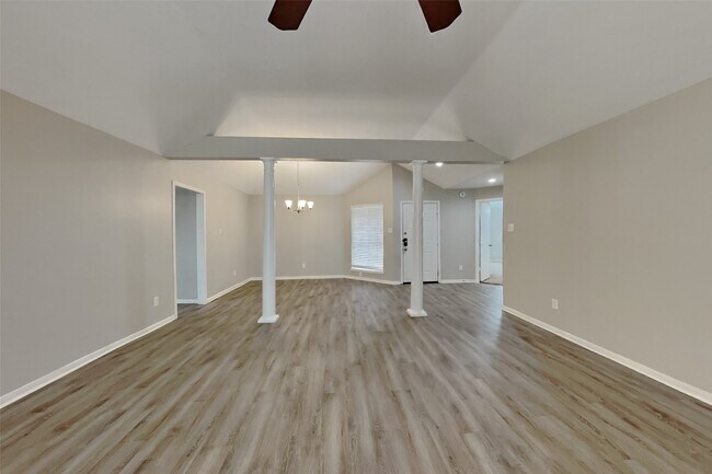 Photo - 17514 Hamilwood Dr