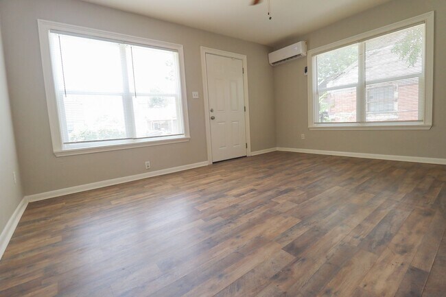 Photo - 1705 N Atlanta Ave Unit 1707 N Atlanta Ave