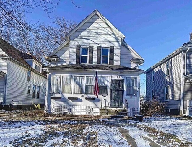 Photo - 1915 15th St