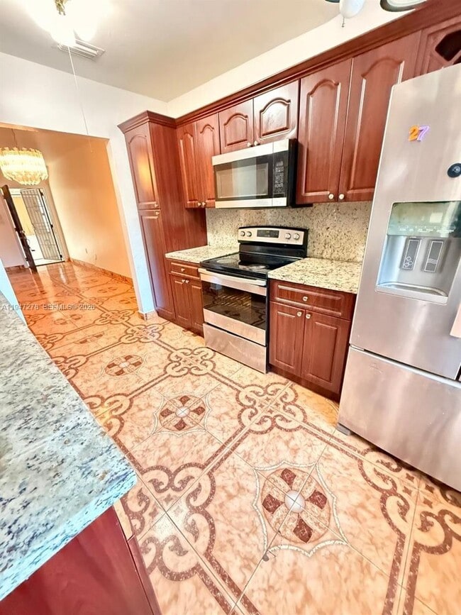 Photo - 220 NW 51st St Unit 222