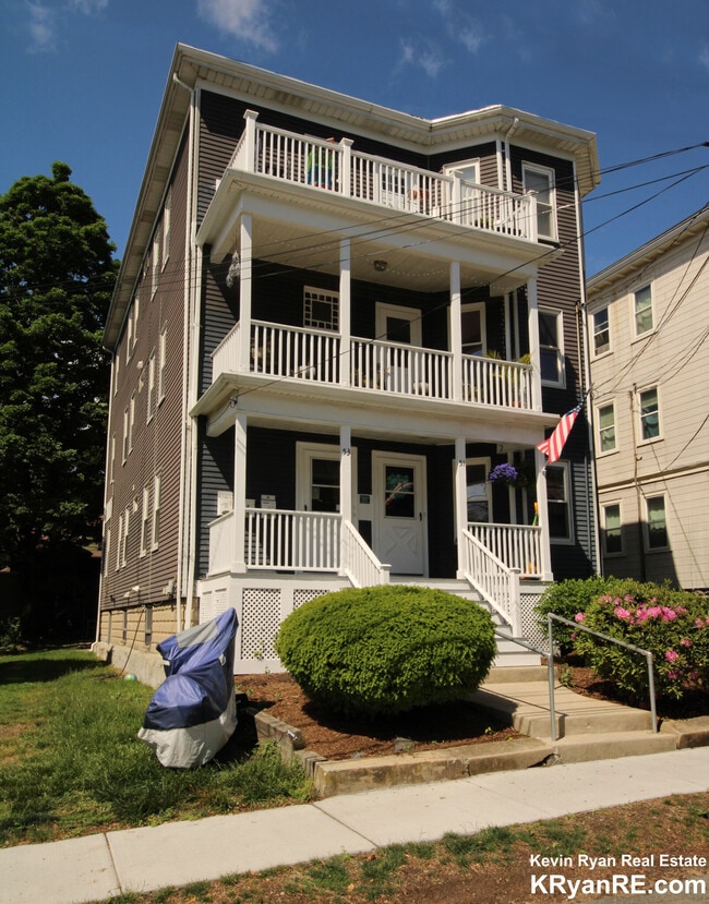 Building Photo - 51 Parker St Unit #3 Rental