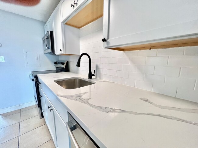 Kitchen - 45 Revere Beach Blvd Unit 3