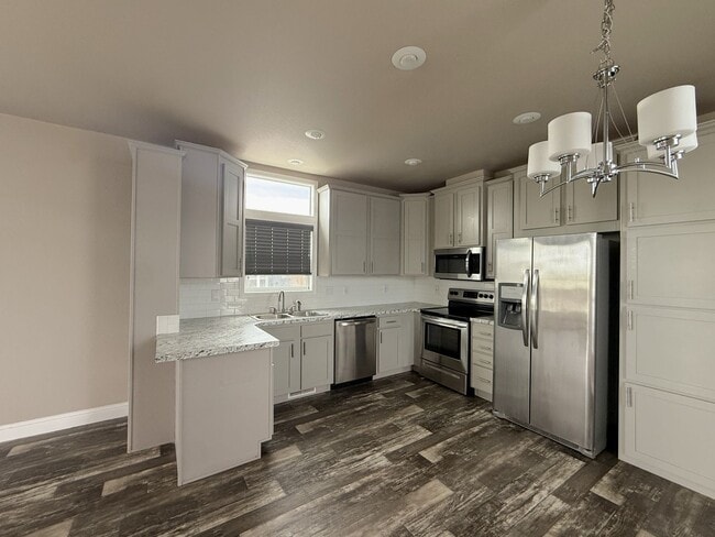 Photo - OTM- MOBILE IN CAMP VERDE SUBDIVISION