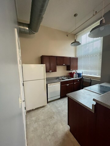 Photo - 720 J St Unit 720 J st