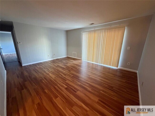 Photo - 601 Sunshine Ct Unit 601